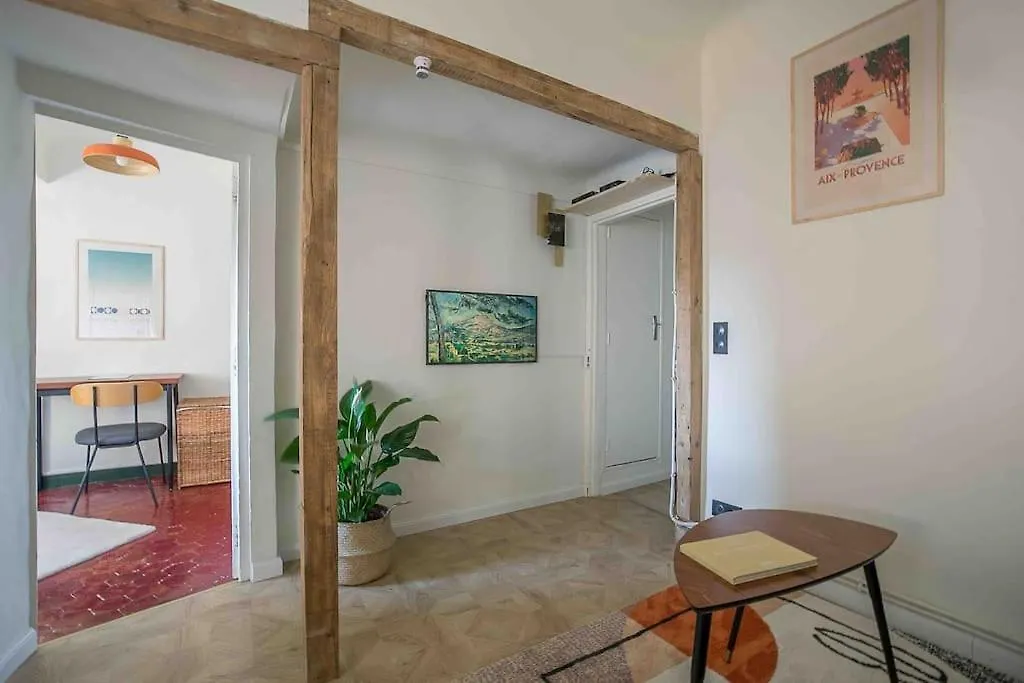 Petit Cocon Avec Vue Dernier Etage - Mazarin 1833 Apartment Aix-en-Provence France