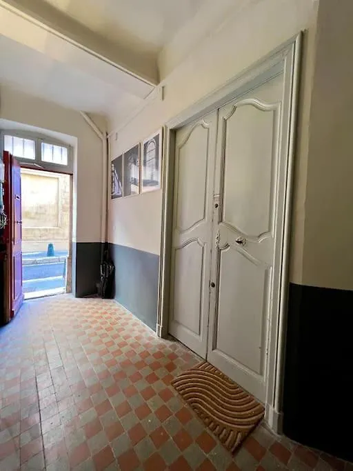 Petit Cocon Avec Vue Dernier Etage - Mazarin 1833 Apartment Aix-en-Provence 0*,